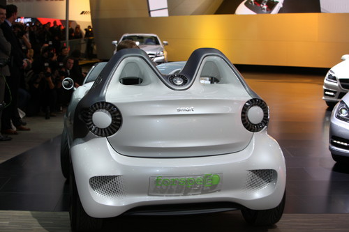 Auftritt bei der Mercedes-Benz-Pressekonferenz: Smart Forspeed.