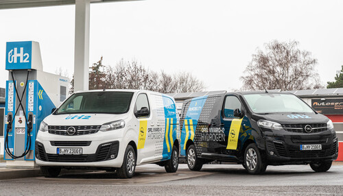 H2 Mobility setzt zwei Opel Vivaro-e Hydrogen als Servicefahrzeuge für sein Wasserstoff-Tankstellenetz ein.
