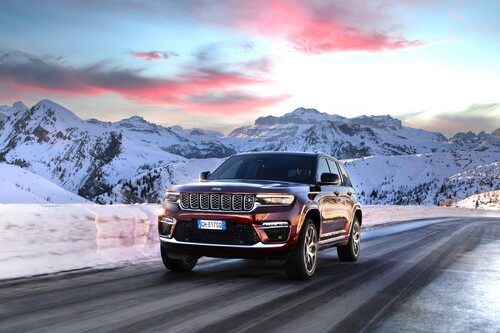 Jeep Grand Cherokee 4xe Exclusive Launch Edition.