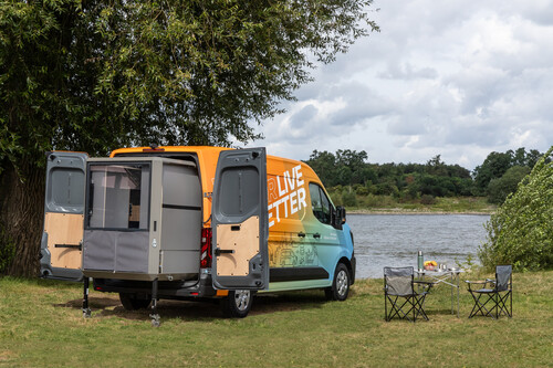 Nissan Interstar mit herausnehmbaren Campingmodul von Plug Van.