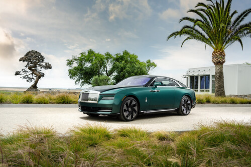 Rolls-Royce Spectre.