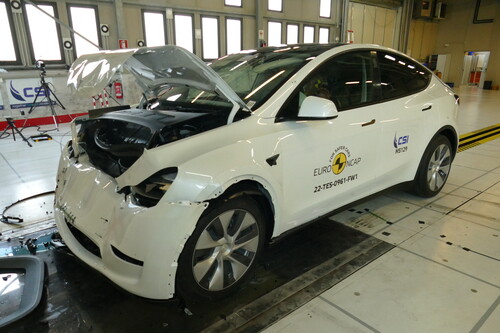 Tesla Model Y im Euro-NCAP-Crashtest.