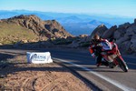 Carlin Dunne auf der Ducati Multistrada 1260 beim Pikes Peak International Hill Climb 2018 (PPIHC).