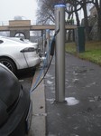 Parkplatz mit Ladesäulen in Oslo.